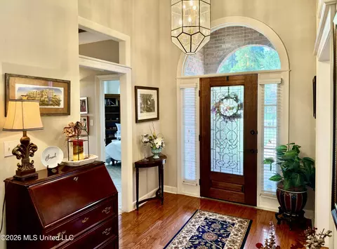 Entry Way - 100 Trace Ridge Dr, Clinton, MS 39056 photo 1 of 6