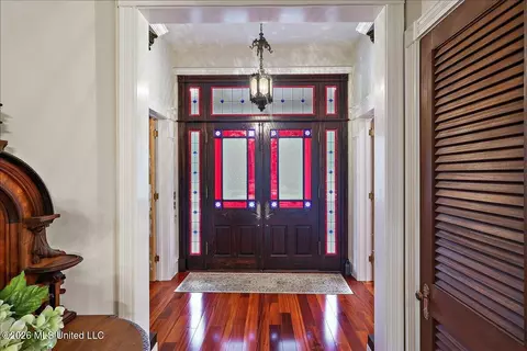 Entry Way - 122 Old Orchard Rd, Madison, MS 39110 photo 1 of 1