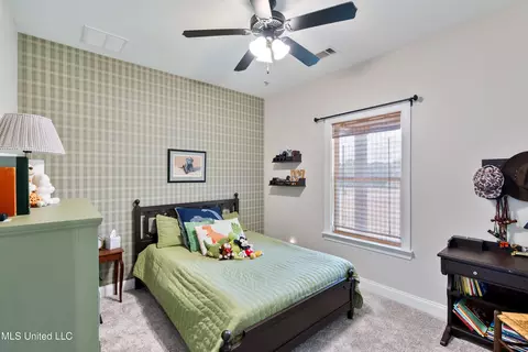 Bedroom - 4191 E Tate Rd, Coldwater, MS 38618 photo 6 of 9