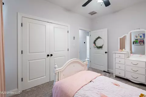 Bedroom - 4191 E Tate Rd, Coldwater, MS 38618 photo 9 of 9