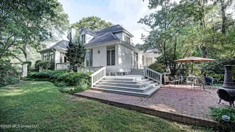 Exterior - 1 Pond Side Dr, Jackson, MS 39211 photo 9 of 13