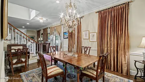 Dining - 1 Pond Side Dr, Jackson, MS 39211 photo 2 of 3