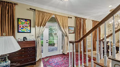 Entry Way - 1 Pond Side Dr, Jackson, MS 39211 photo 1 of 1