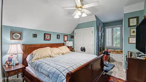 Bedroom - 1 Pond Side Dr, Jackson, MS 39211 photo 5 of 5