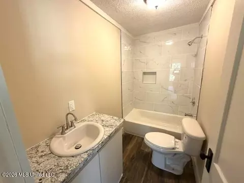 Bath - 834 Ms-12, Kosciusko, MS 39090 photo 1 of 2