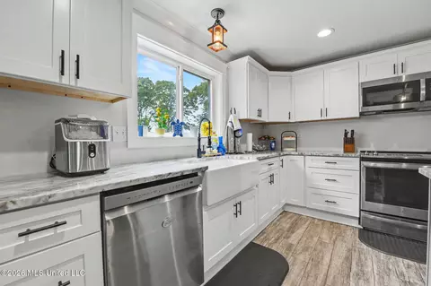 Kitchen - 9183 Ms-198, Lucedale, MS 39452 photo 3 of 4