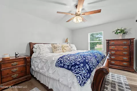 Bedroom - 9183 Ms-198, Lucedale, MS 39452 photo 7 of 7