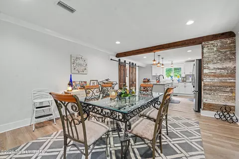 Dining - 9183 Ms-198, Lucedale, MS 39452 photo 1 of 1