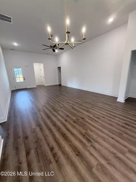 Living - 6079 River Birch Rd, Walls, MS 38680 photo 1 of 1