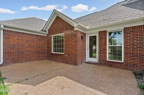 Other - 9079 Hickory Dr, Olive Branch, MS 38654 photo 10 of 11