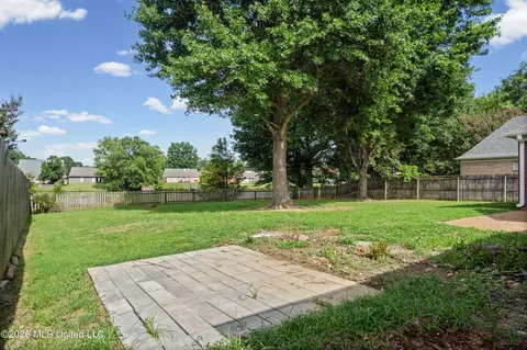 Exterior - 9079 Hickory Dr, Olive Branch, MS 38654 photo 4 of 4