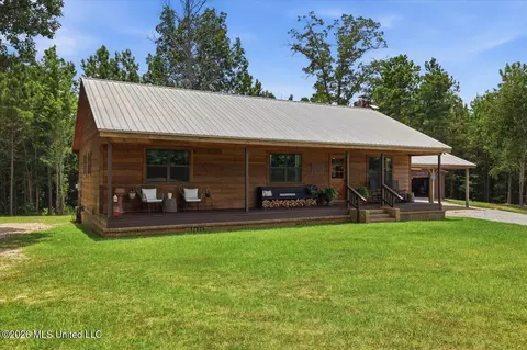 Exterior - 115 Rowe Dr, Braxton, MS 39044 photo 1 of 15