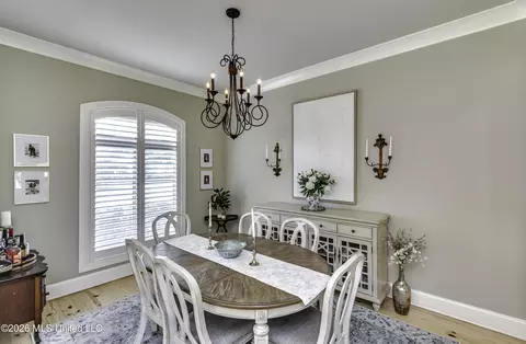 Dining - 175 Carmichael Blvd, Madison, MS 39110 photo 1 of 4