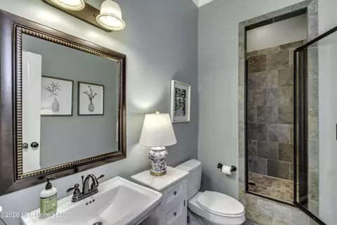 Bath - 175 Carmichael Blvd, Madison, MS 39110 photo 9 of 10