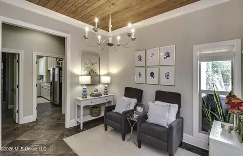 Entry Way - 175 Carmichael Blvd, Madison, MS 39110 photo 2 of 5