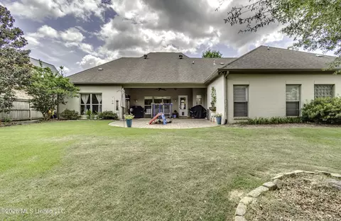 Exterior - 175 Carmichael Blvd, Madison, MS 39110 photo 5 of 15