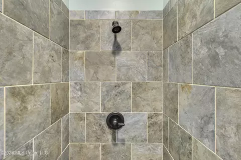Bath - 175 Carmichael Blvd, Madison, MS 39110 photo 10 of 10