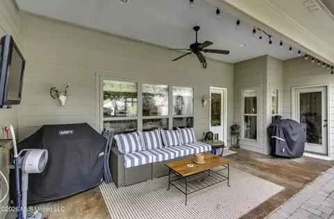 Exterior - 175 Carmichael Blvd, Madison, MS 39110 photo 8 of 15