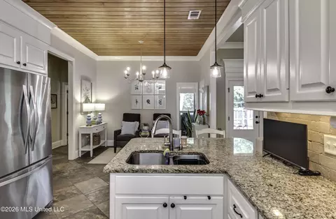 Kitchen - 175 Carmichael Blvd, Madison, MS 39110 photo 8 of 8
