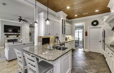 Kitchen - 175 Carmichael Blvd, Madison, MS 39110 photo 1 of 8