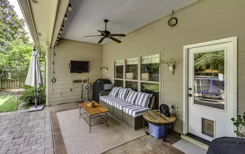 Exterior - 175 Carmichael Blvd, Madison, MS 39110 photo 9 of 15