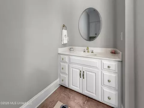 Bath - 313 Lasalle Ct, Flowood, MS 39232 photo 3 of 5