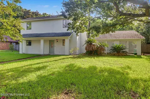 Exterior - 109 S Wright Ave, Long Beach, MS 39560 photo 2 of 6