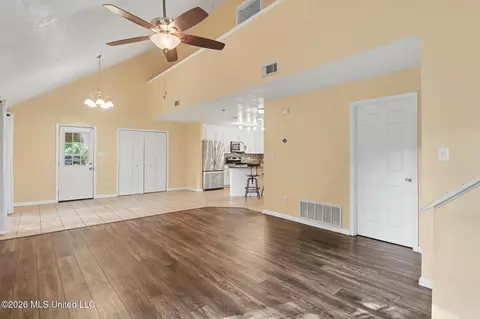 Living - 109 S Wright Ave, Long Beach, MS 39560 photo 6 of 6