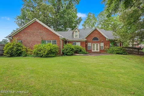 Exterior - 800 Cedar Xing, Hernando, MS 38632 photo 5 of 5