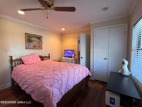 Bedroom - 2930 Dantzler St, Moss Point, MS 39563 photo 4 of 8