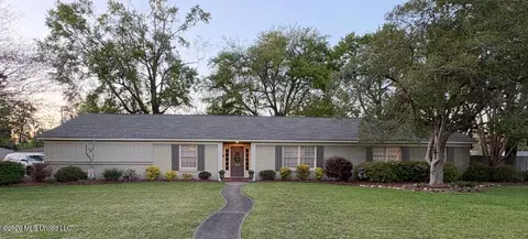 403 Macarthur Ave, Greenwood, MS 38930