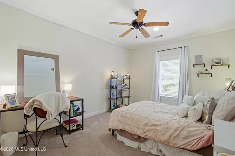 Bedroom - 4610 Maurey Rd, Jackson, MS 39211 photo 6 of 6