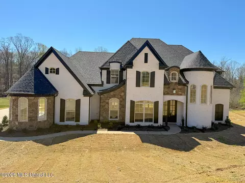 349 Poplar Poplar Ln, Holly Springs, MS 38635