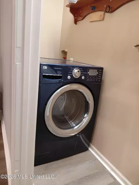 Other - 2354 Belvedere Dr, Jackson, MS 39204 photo 4 of 7