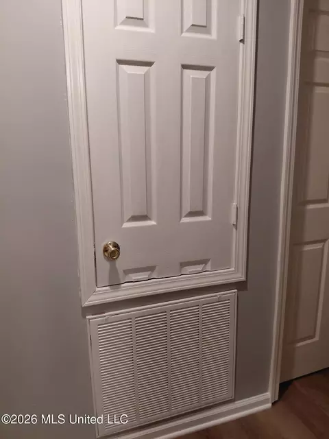 Other - 2354 Belvedere Dr, Jackson, MS 39204 photo 6 of 7