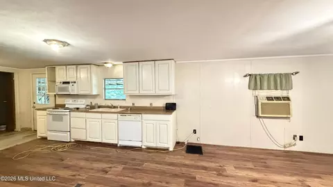123 Sunny Ln, Florence, MS 39073 photo 8