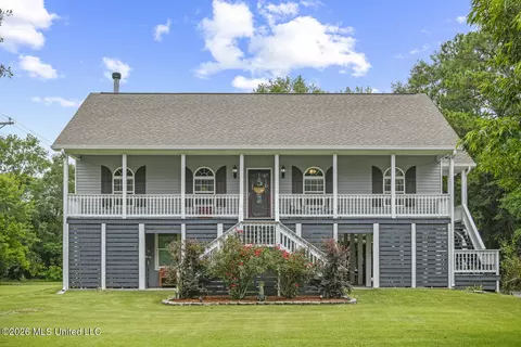 5170 Henry Shubert Rd, Bay Saint Louis, MS 39520