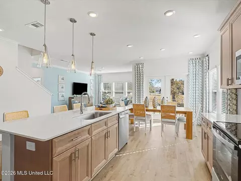 Kitchen - 7995 Buttonbush Rd, Biloxi, MS 39532 photo 3 of 5