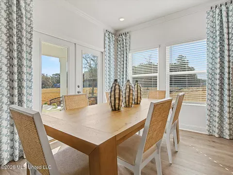 Dining - 7995 Buttonbush Rd, Biloxi, MS 39532 photo 1 of 2