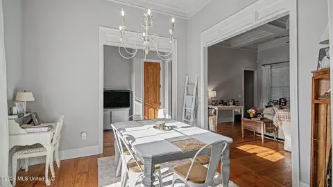 Dining - 223 Bellamy Ct, Flowood, MS 39232 photo 2 of 2