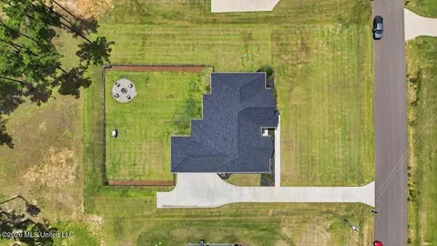 View/Area - 218 Lost Oak Ln, Brandon, MS 39047 photo 7 of 20