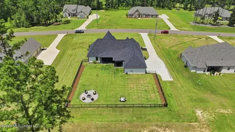 View/Area - 218 Lost Oak Ln, Brandon, MS 39047 photo 1 of 20