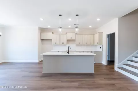 Other - 7582 John Elliott Ln, Hernando, MS 38632 photo 2 of 12