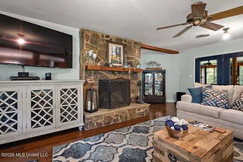 Living - 3922 Coker Rd, Madison, MS 39110 photo 3 of 3