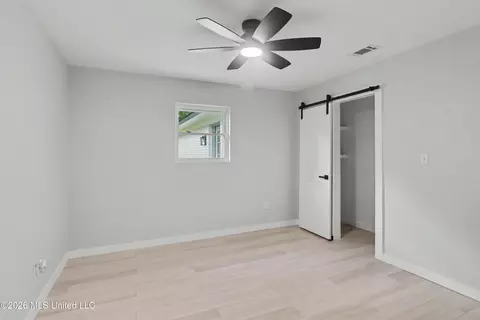 Bedroom - 10132 Graystone Dr, Moss Point, MS 39562 photo 4 of 5