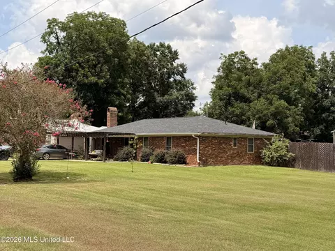 32 Pine St, Bude, MS 39630 photo 2
