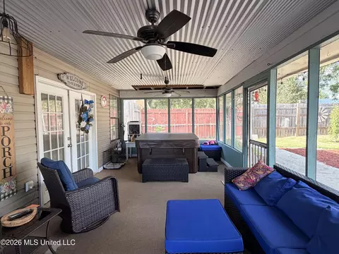 Exterior - 32 Pine St, Bude, MS 39630 photo 6 of 16