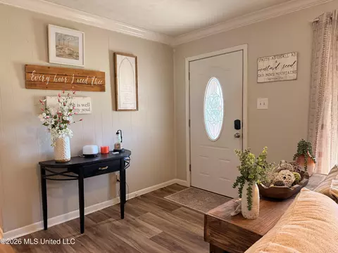 Entry Way - 32 Pine St, Bude, MS 39630 photo 3 of 3