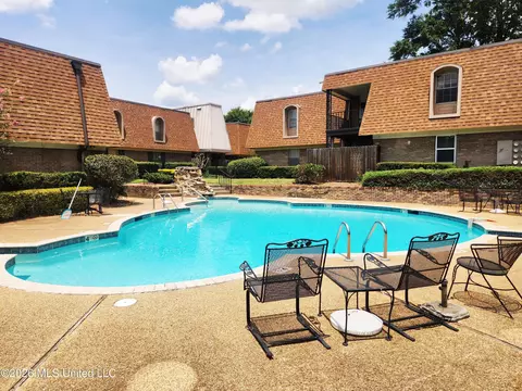 Exterior - 5155 Wayneland Dr #M1, Jackson, MS 39211 photo 7 of 8