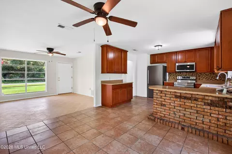 Other - 5717 Meadowview Dr, Moss Point, MS 39562 photo 4 of 10